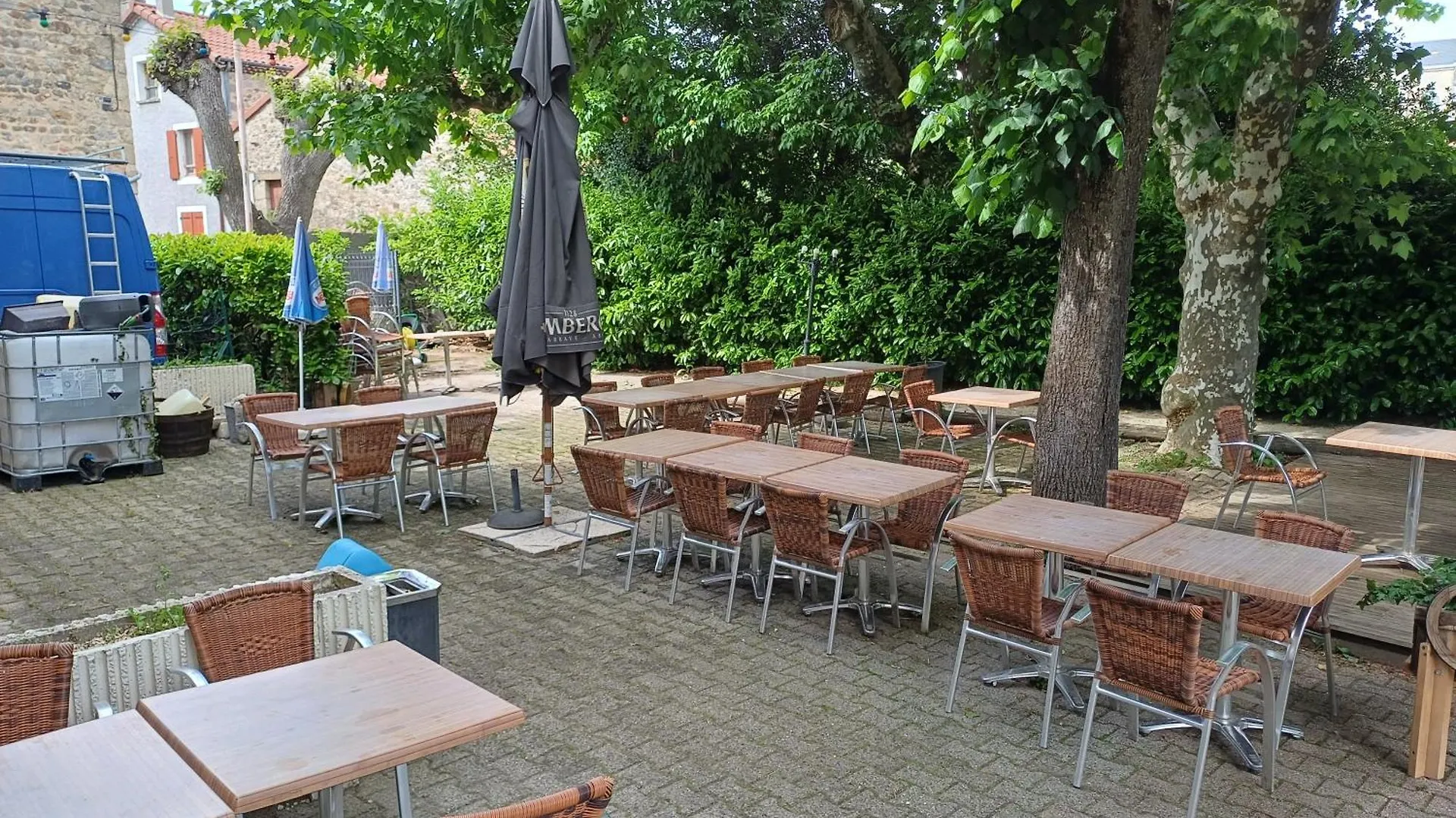 Auberge Des Platanes Villevocance 0*,  Frankrijk